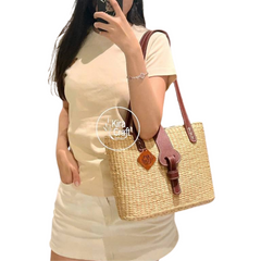 CARA Water Hyacinth Bag 2
