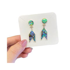 Charming Handcrafted Mother Of Pearl Silver Earrings