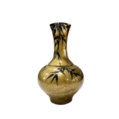 Handcrafted Lacquered Flower Vase 1