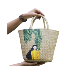 LILA Oval Sedge Basket 1