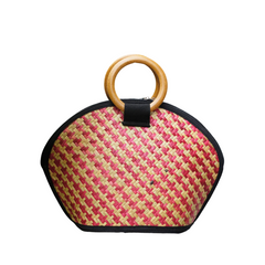 Scallop Shaped Sedge Handbag