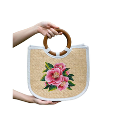 Sedge Bag With Wooden Handle 1