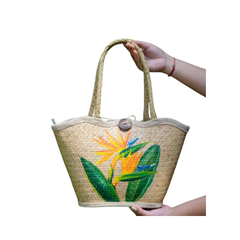 Wavy Shaped Sedge Basket 1