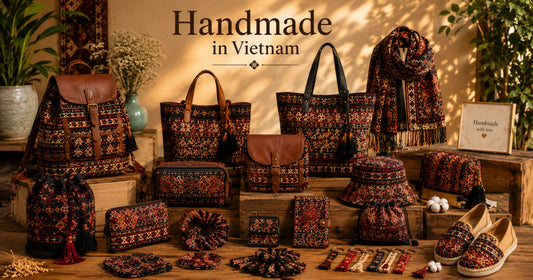 Best Handmade Brocade Accessories For Travel & Everyday Use In Europe/US