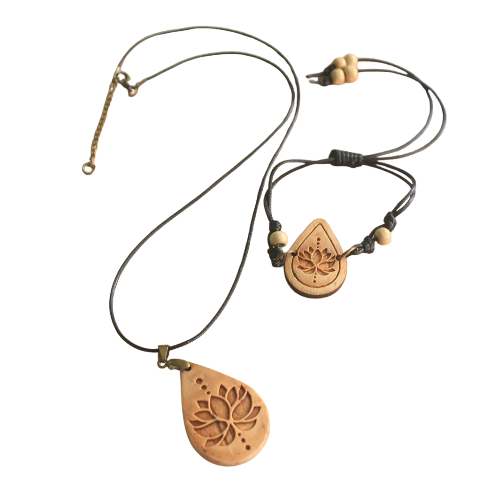 Coconut Drop Bracelet With Lotus Pattern