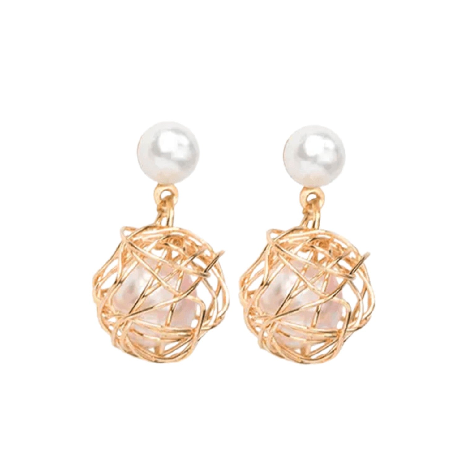 Elegant And Luxurious Pearl Earrings 1