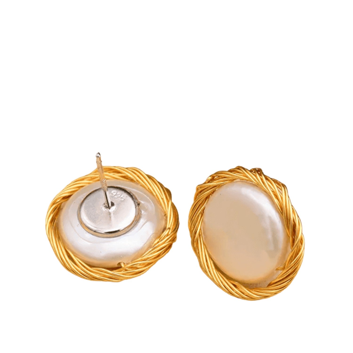 Elegant And Luxurious Pearl Earrings 3