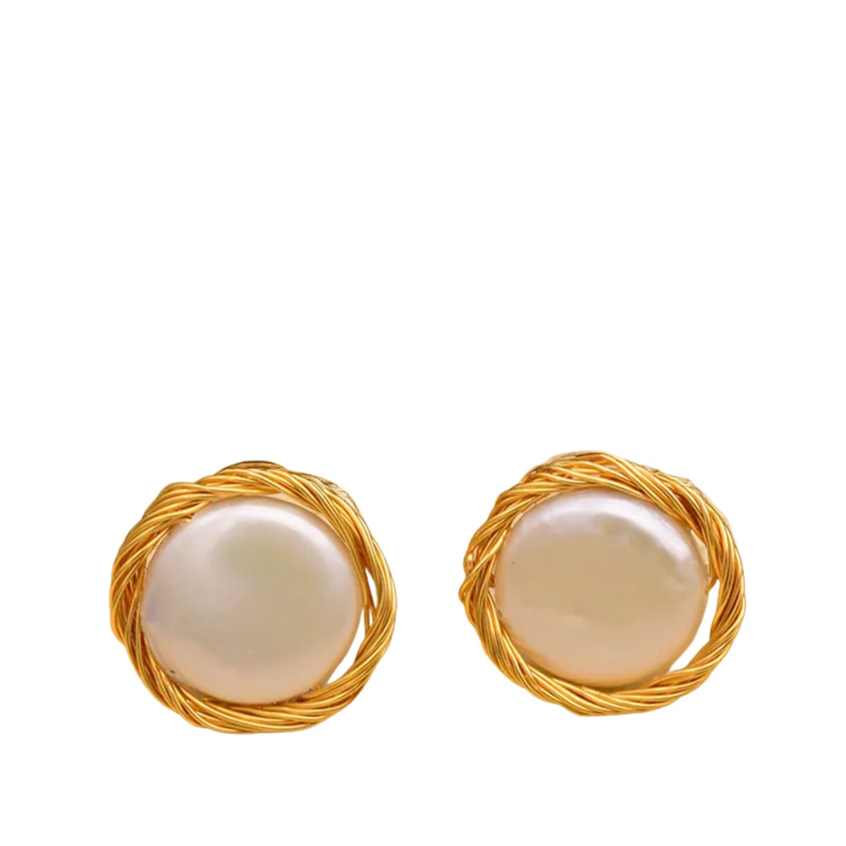 Elegant And Luxurious Pearl Earrings 3