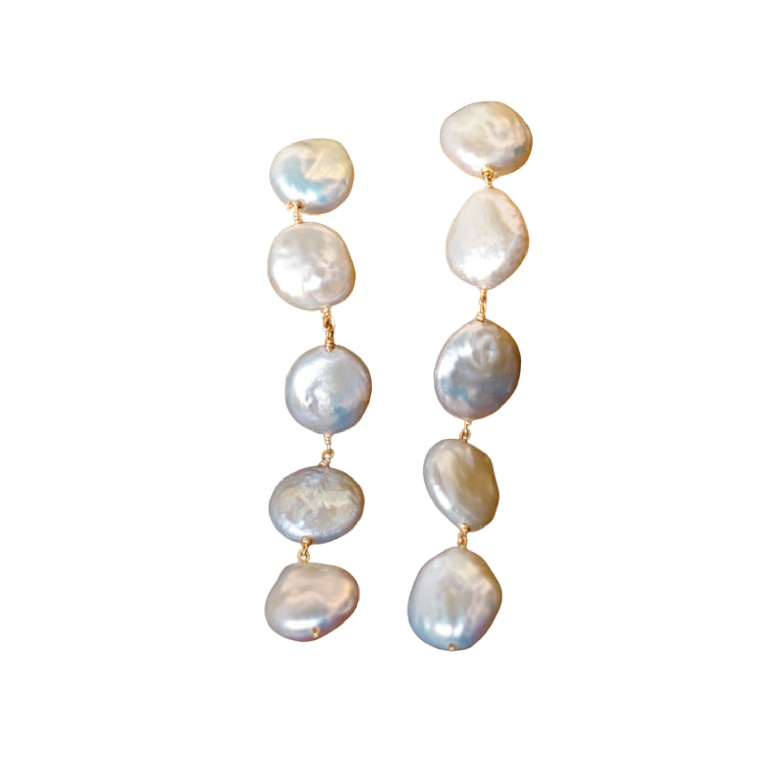 Elegant And Luxurious Pearl Earrings