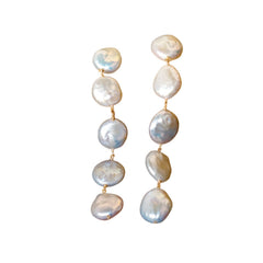 Elegant And Luxurious Pearl Earrings