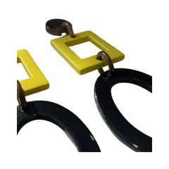 Elegant And Noble Lacquer Earrings 1