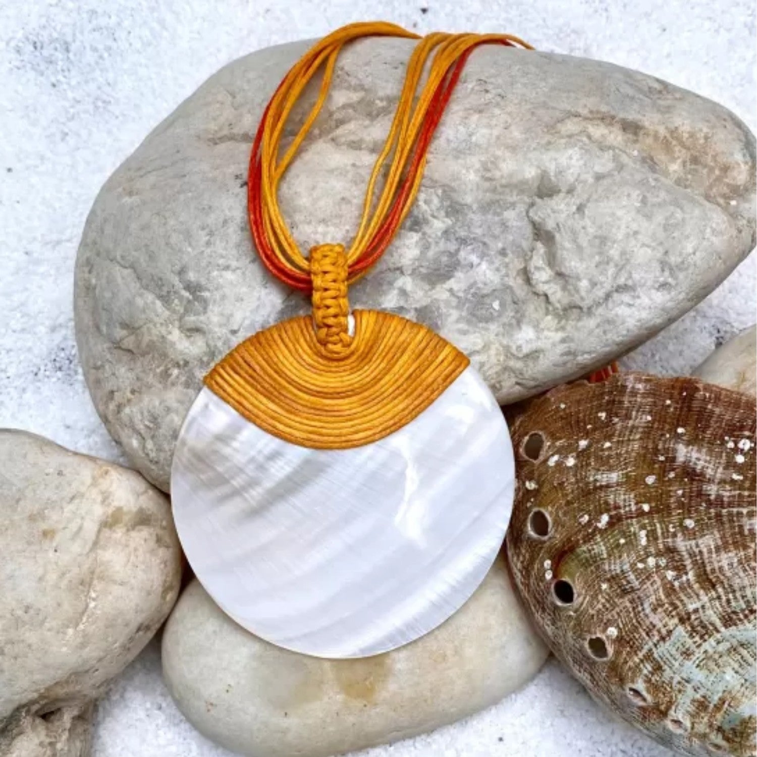 Elegant And Unique White Pearl Shell Necklace 1