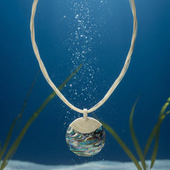 Elegant Handcrafted Abalone Shell Necklace 1