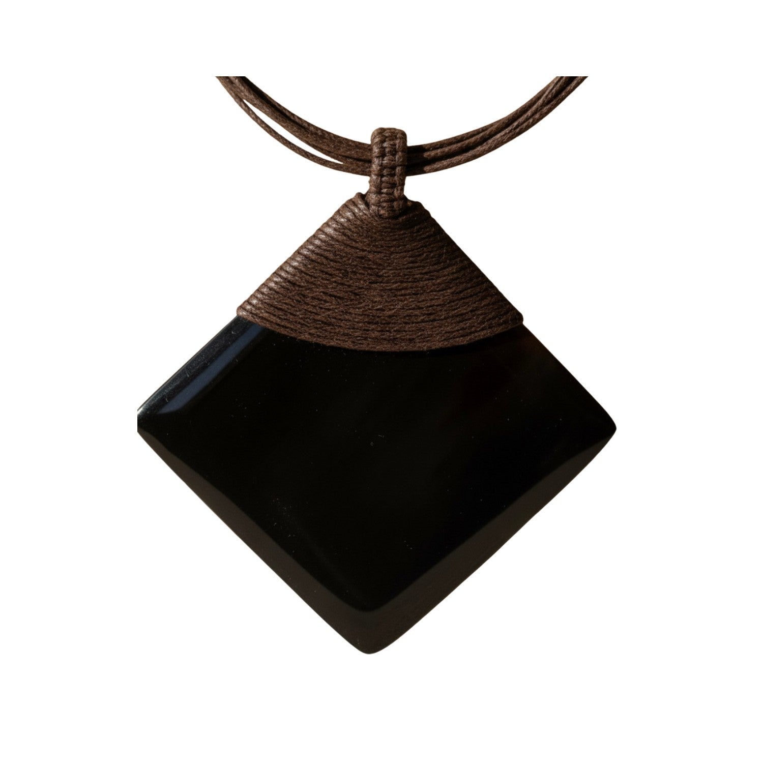 Elegant Lacquered Pearl Shell Necklace