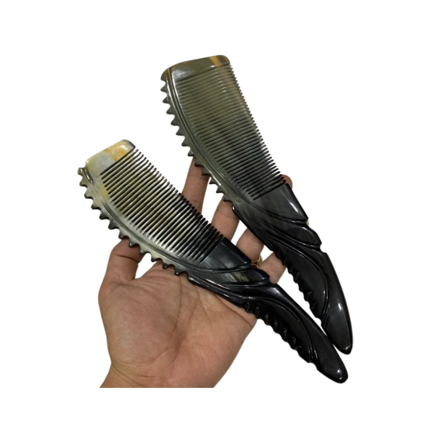 Ethical Handcrafted Buffalo Horn Alligator Comb