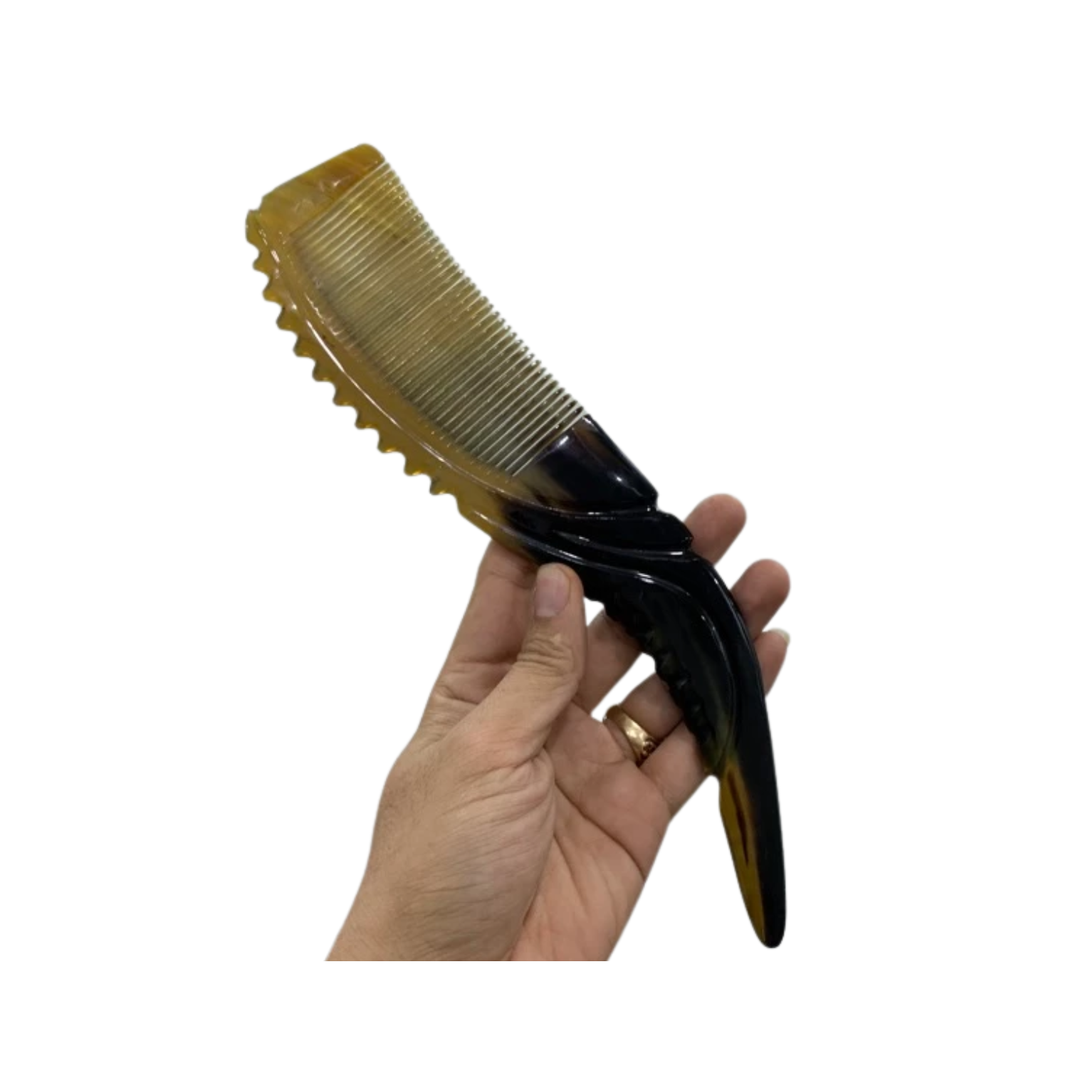 Ethical Handcrafted Buffalo Horn Alligator Comb