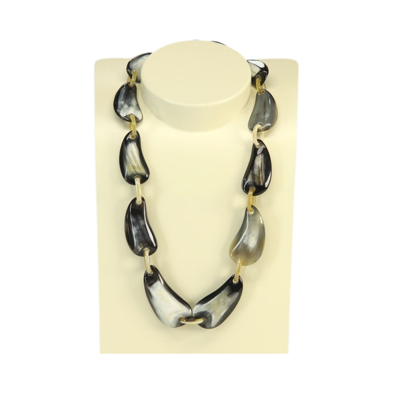 Ethical Handcrafted Buffalo Horn Necklace 4
