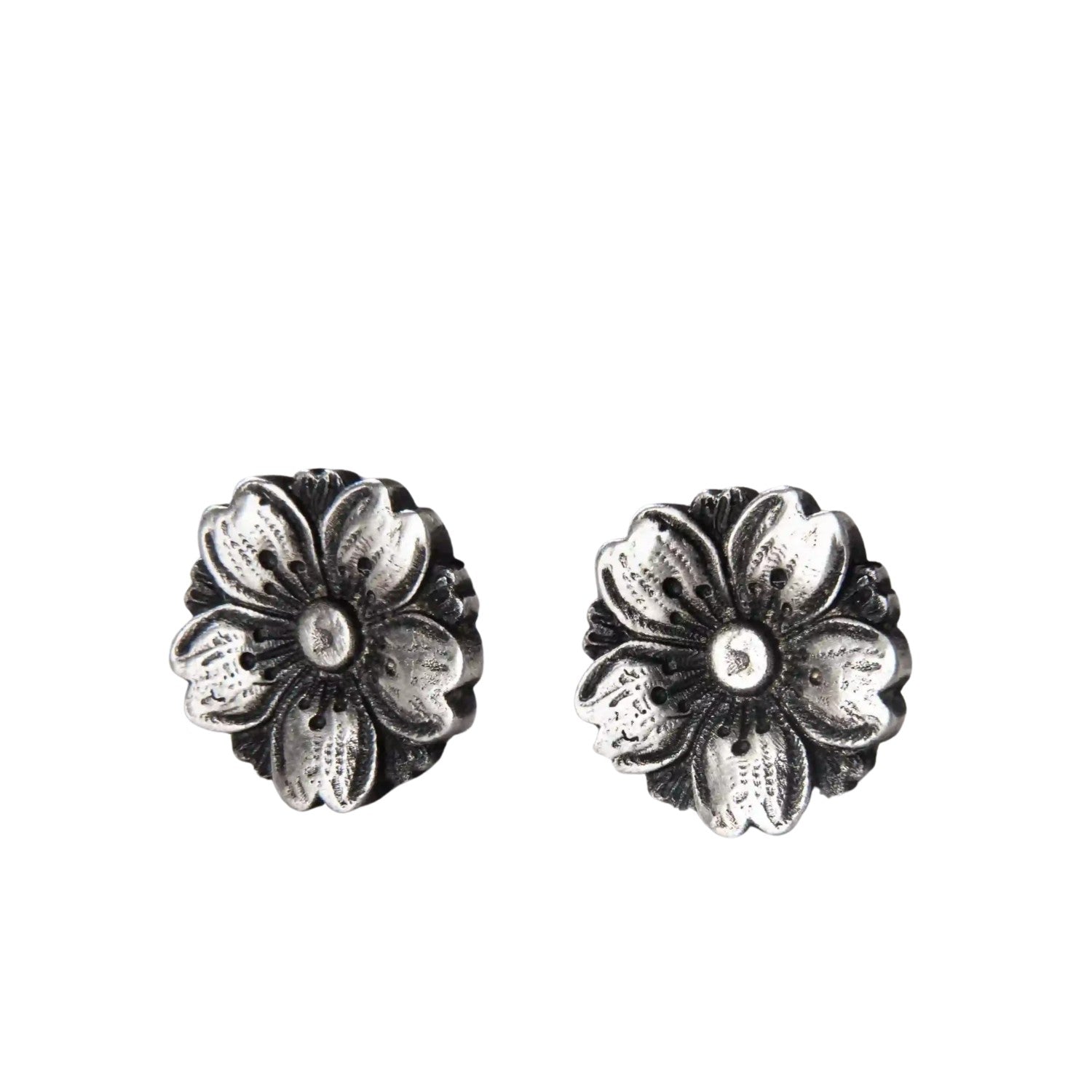Handcrafted 925 Fine Silver Earring 40
