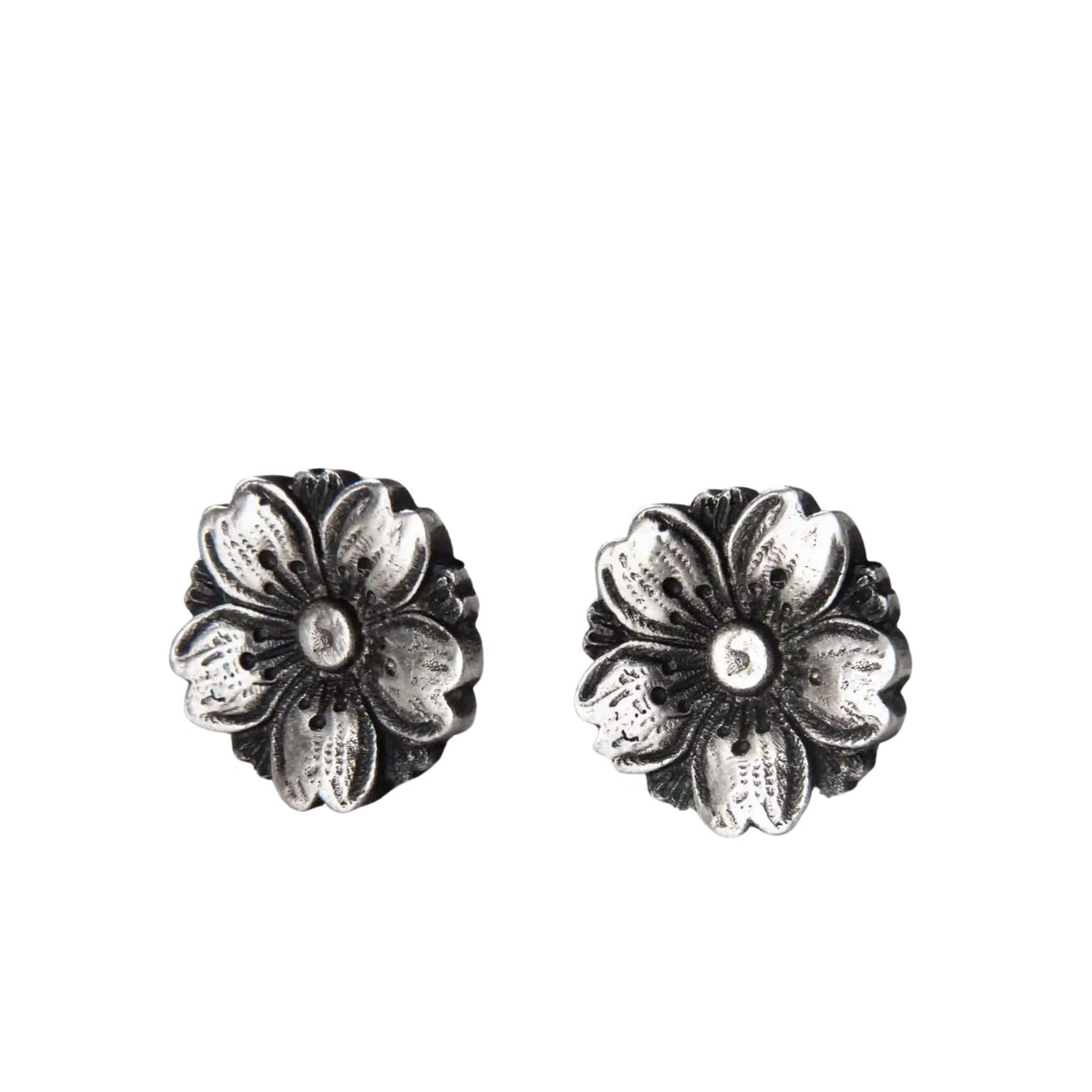 Handcrafted 925 Fine Silver Earring 40