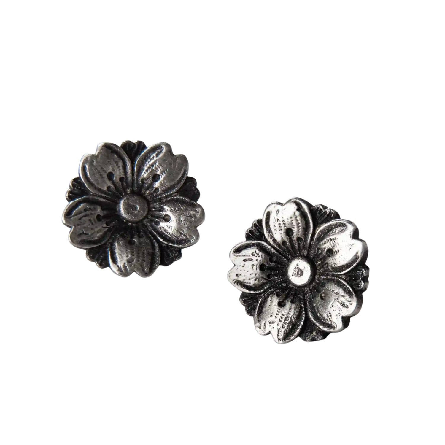 Handcrafted 925 Fine Silver Earring 40