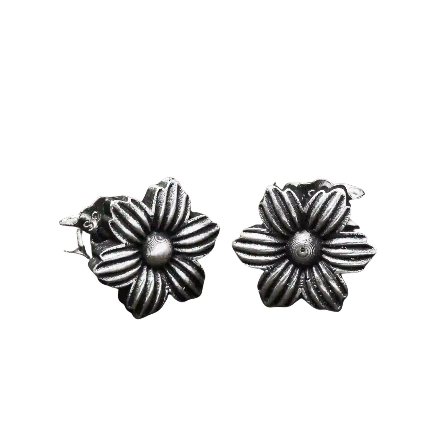 Handcrafted 925 Fine Silver Earring 59