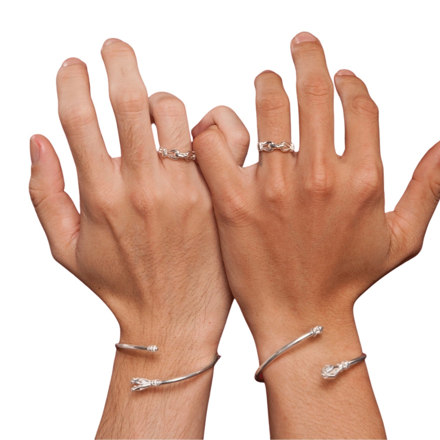 Handcrafted 925 Sterling Silver Bracelet With Queen And King Pattern