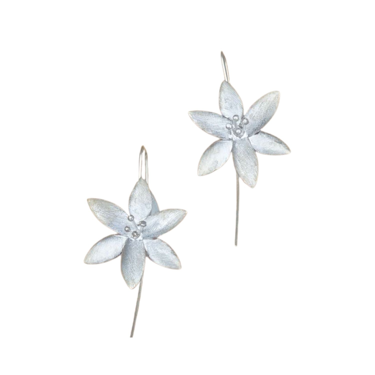 Handcrafted 925 Sterling Silver Earring 22