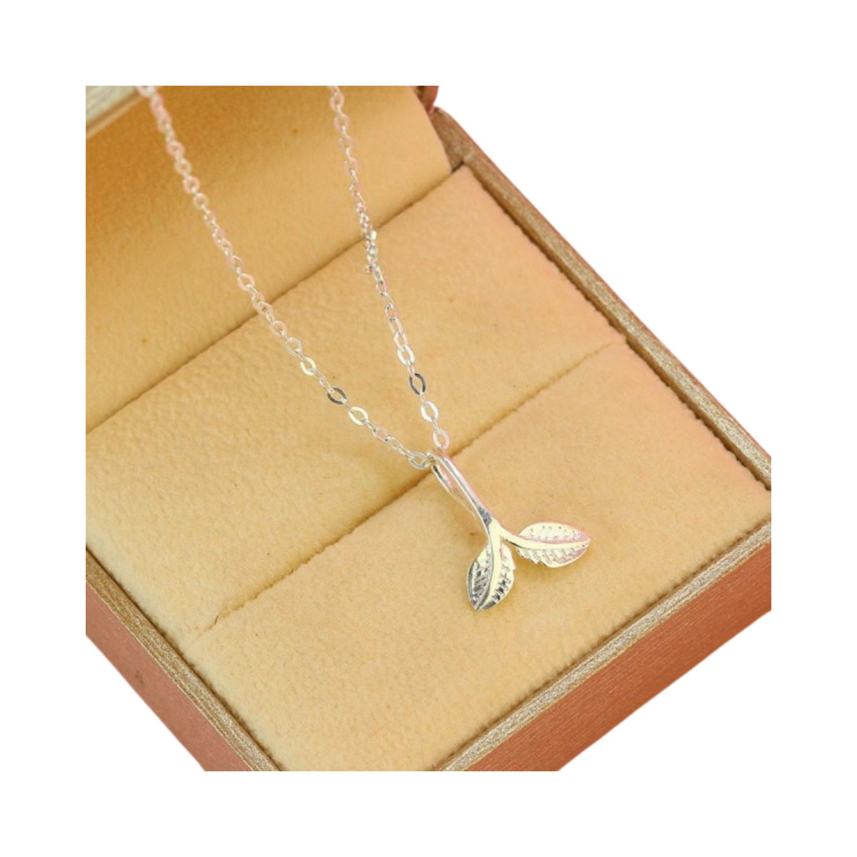 Handcrafted 925 Sterling Silver Leaf-shaped Necklace