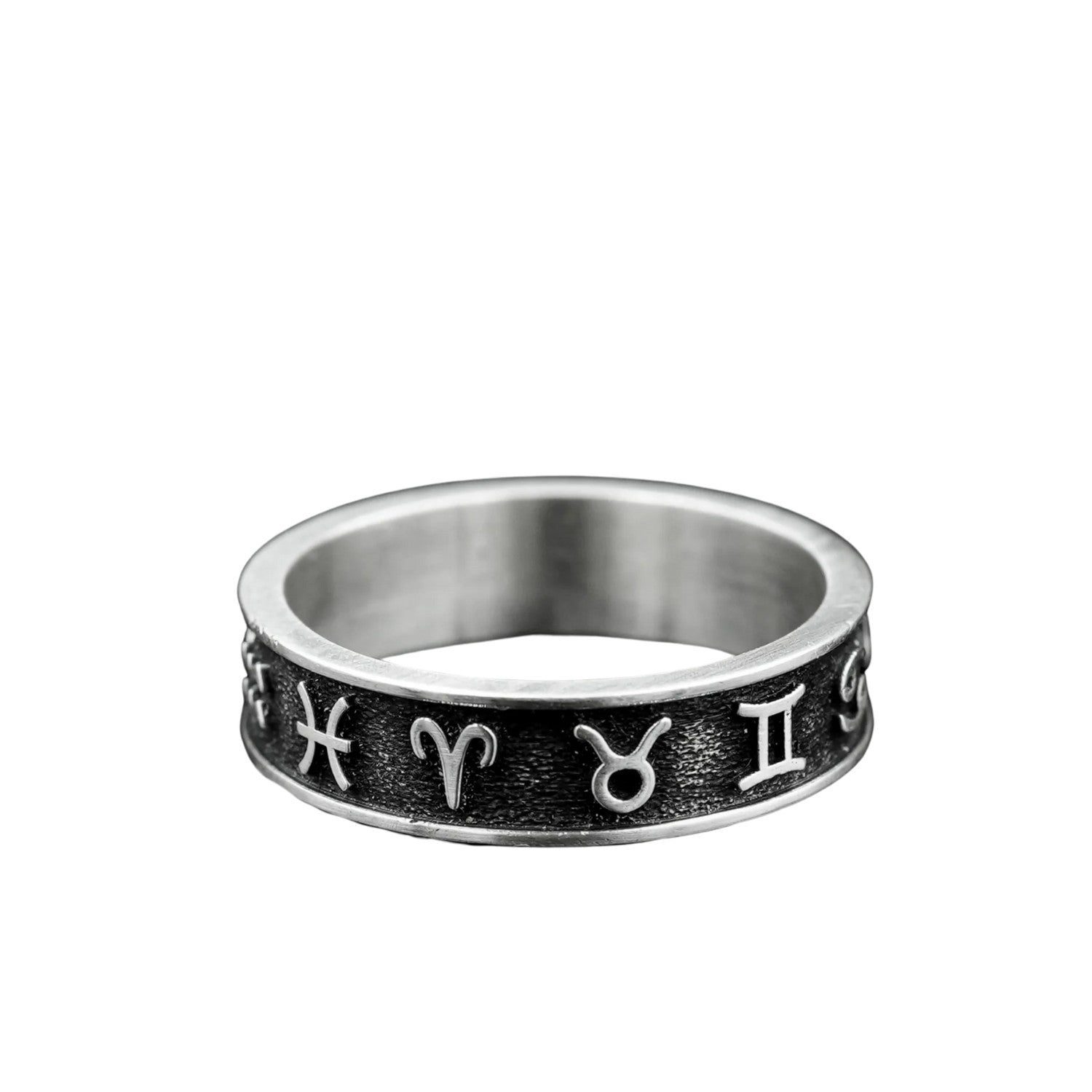 Handcrafted 925 Sterling Silver Ring 85