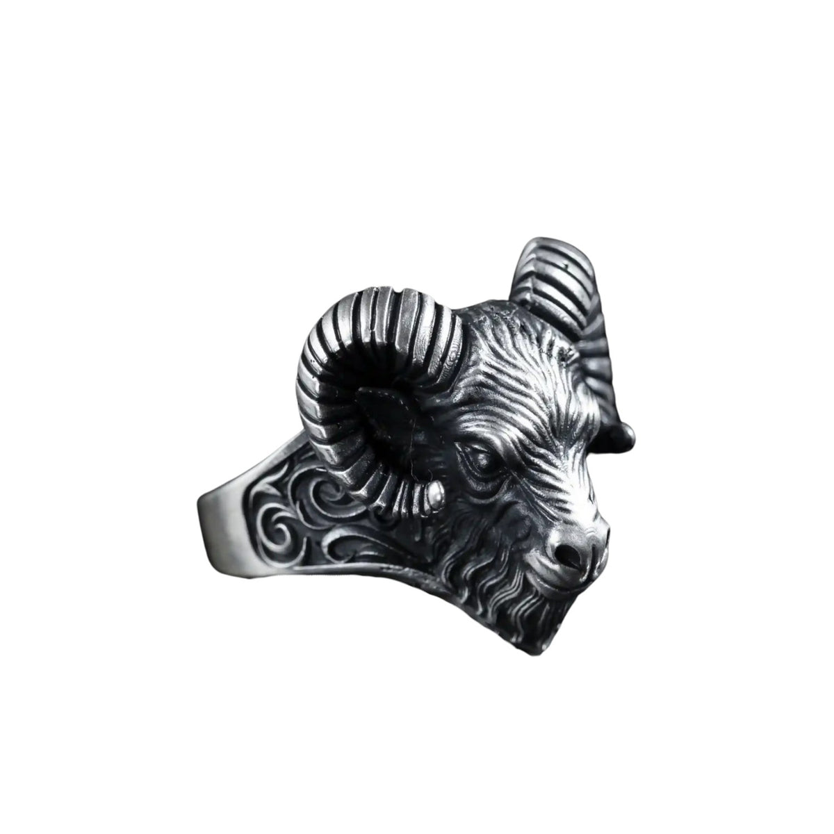 Handcrafted 925 Sterling Silver Ring 98