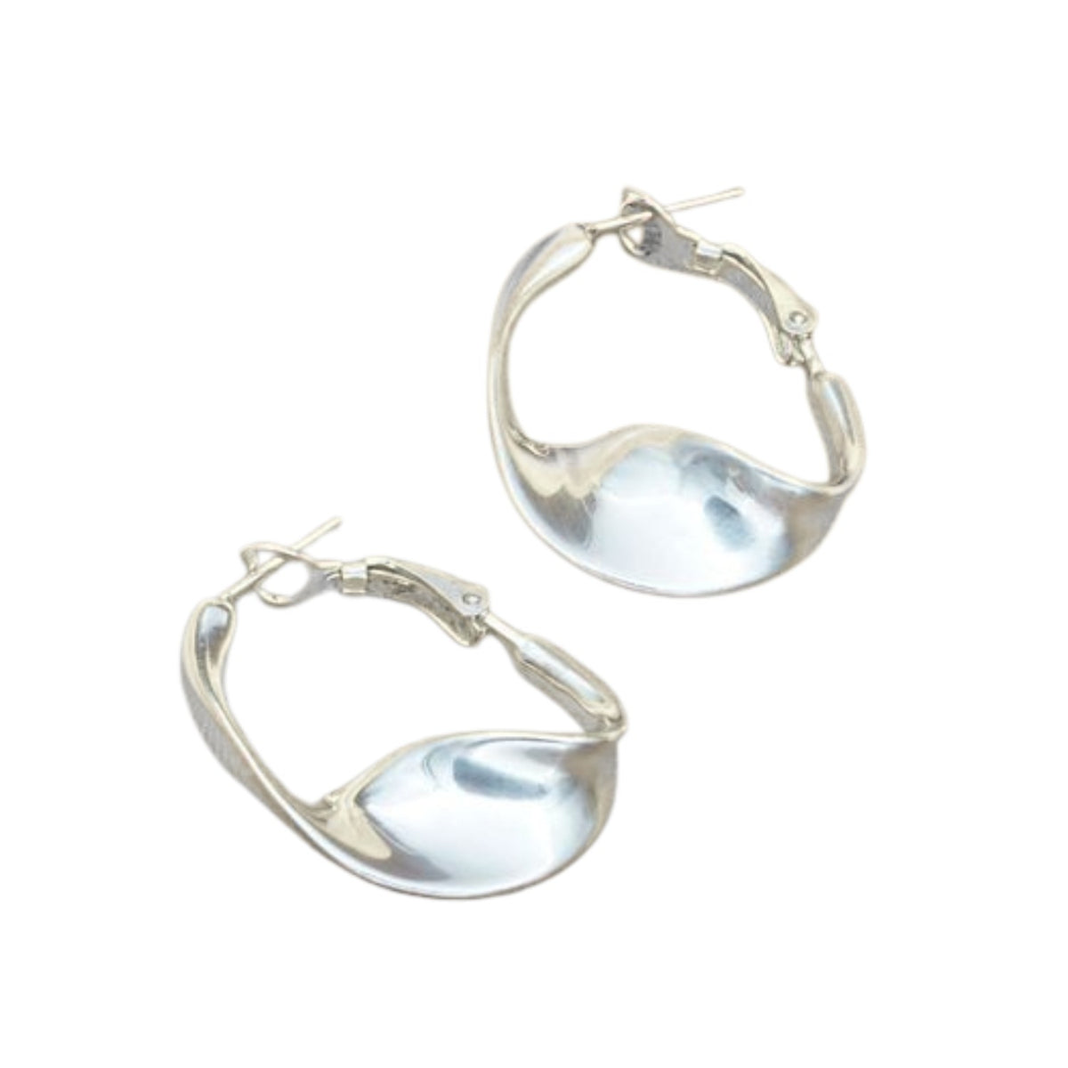 Handcrafted 999 Fine Silver Earring 64