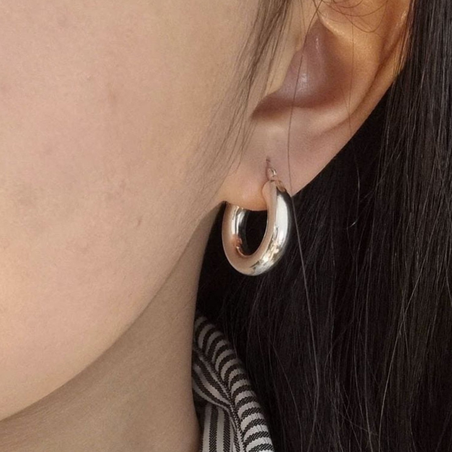 Handcrafted 999 Fine Silver Earring 68