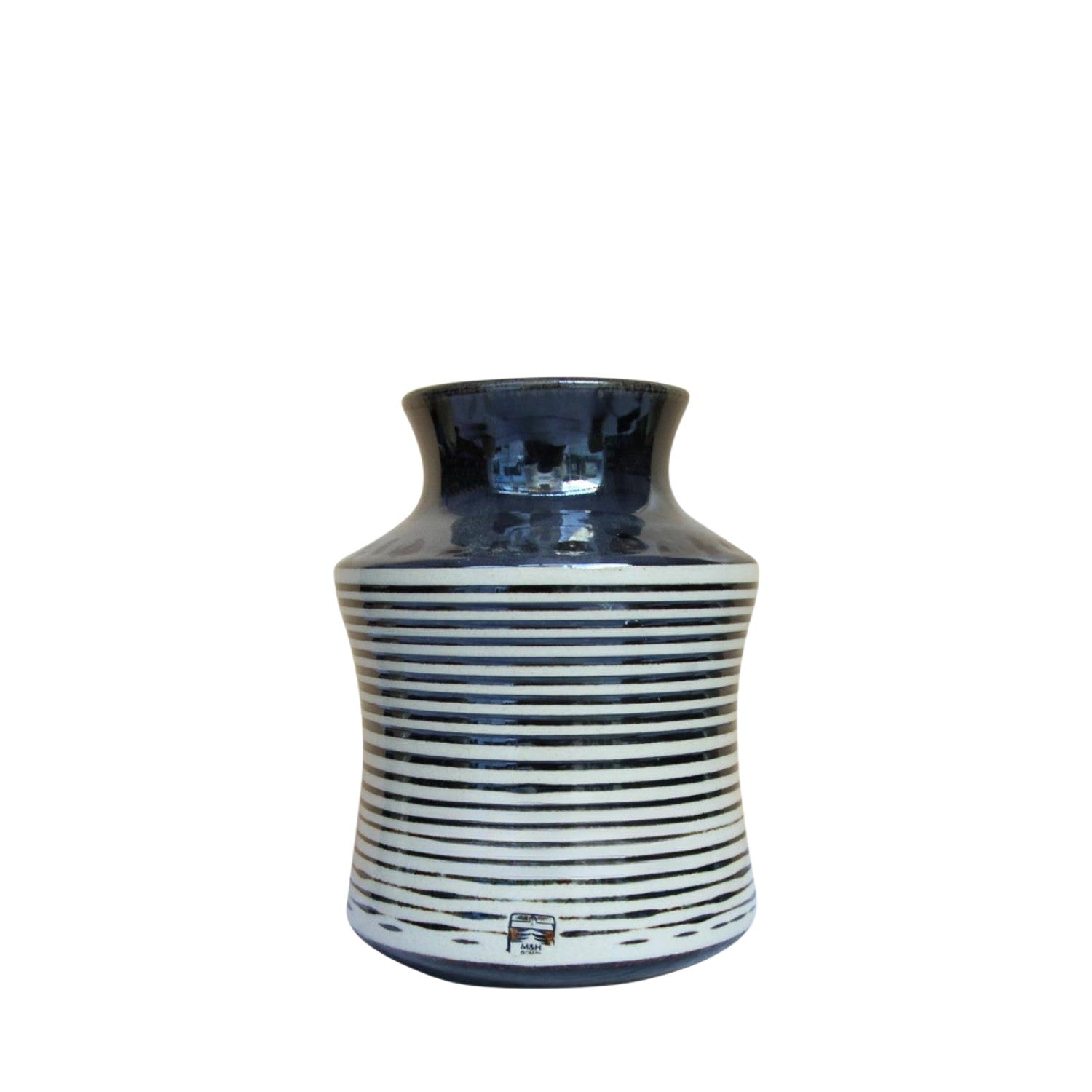 Handcrafted Bat Trang Ceramic Vase 26