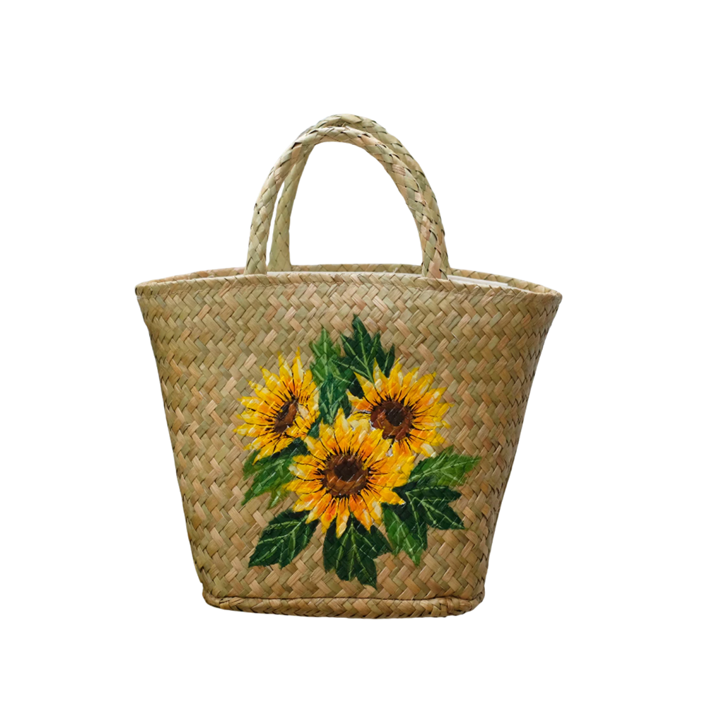 LILA Oval Sedge Basket 1