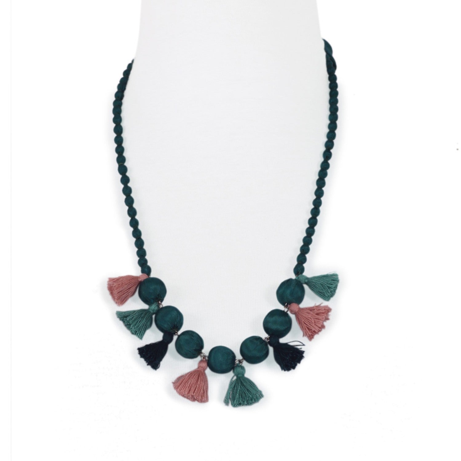 Necklace Mulberry Silk Handcrafted 3