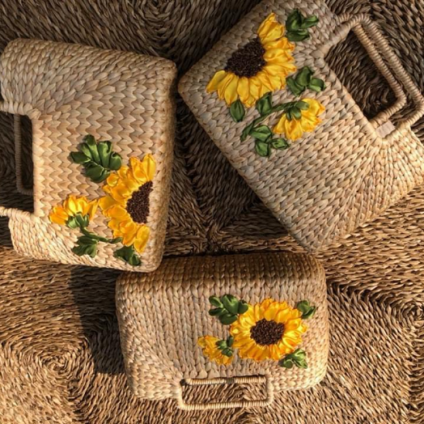 Oval Water Hyacinth Bag 1