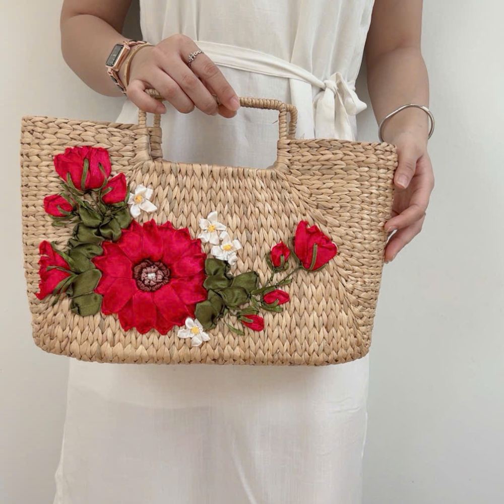 Oval Water Hyacinth Bag 2