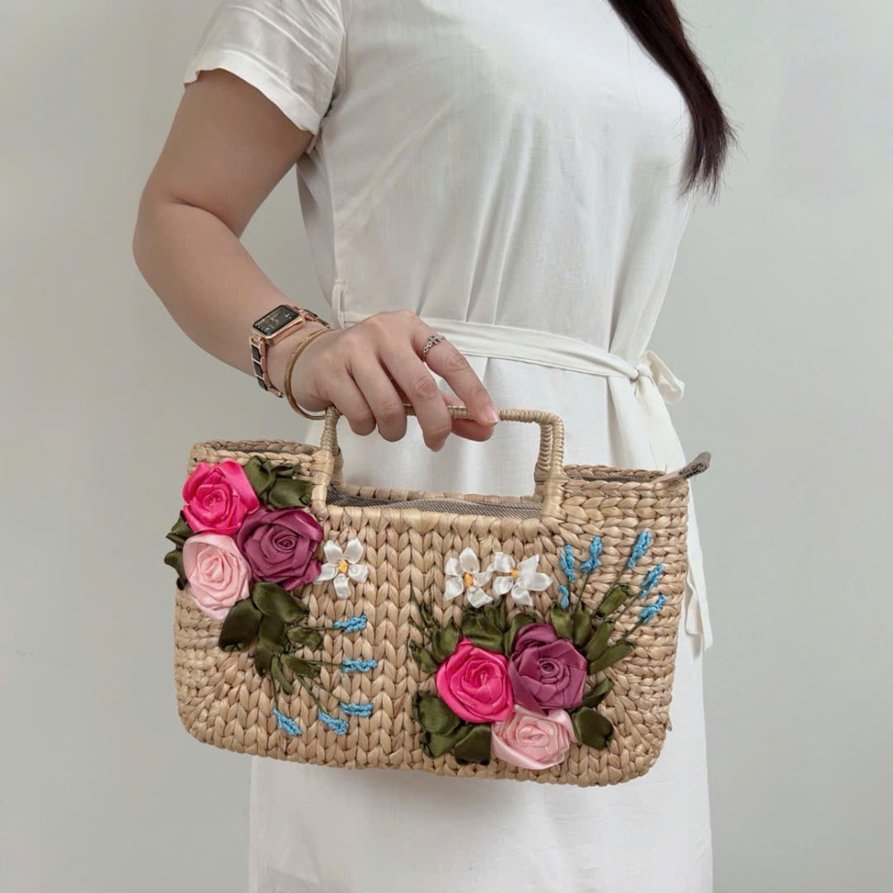 Oval Water Hyacinth Bag 2