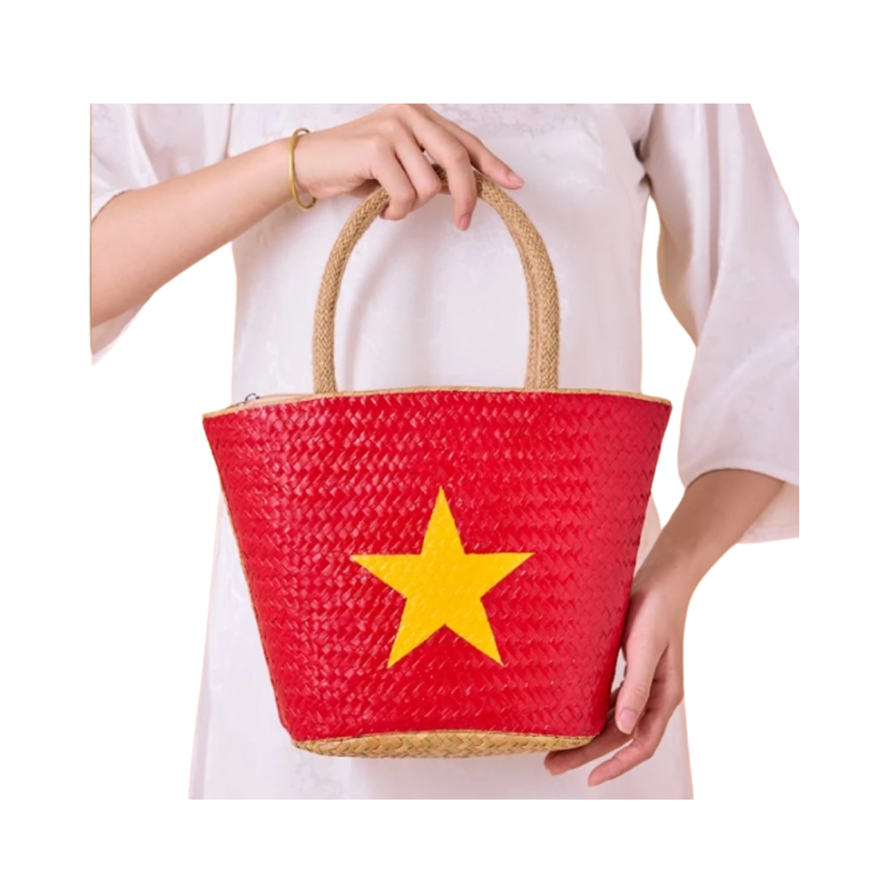 Sedge Bag With Vietnamese Flag Pattern