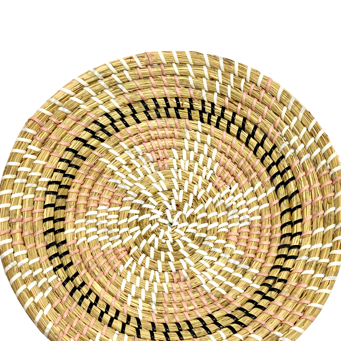 Straw Plate 4