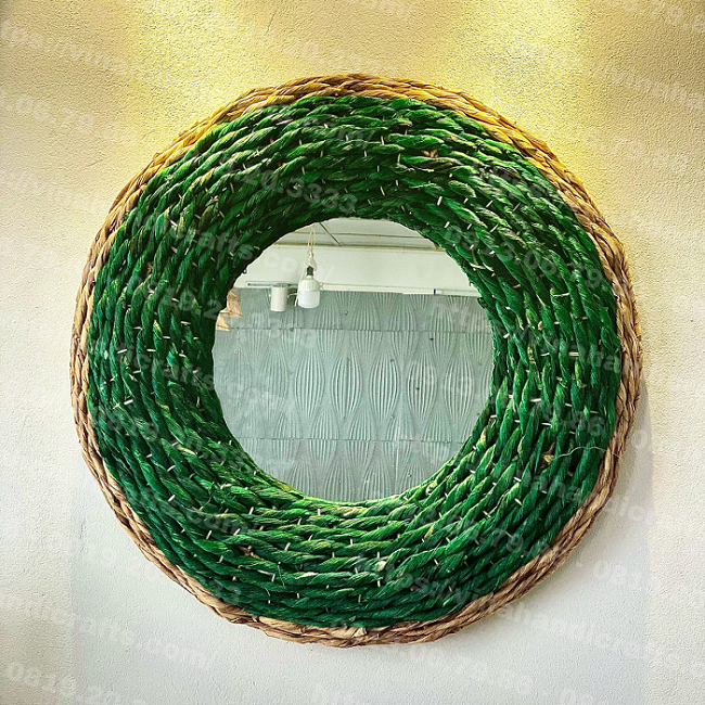 Water Hyacinth Mirro