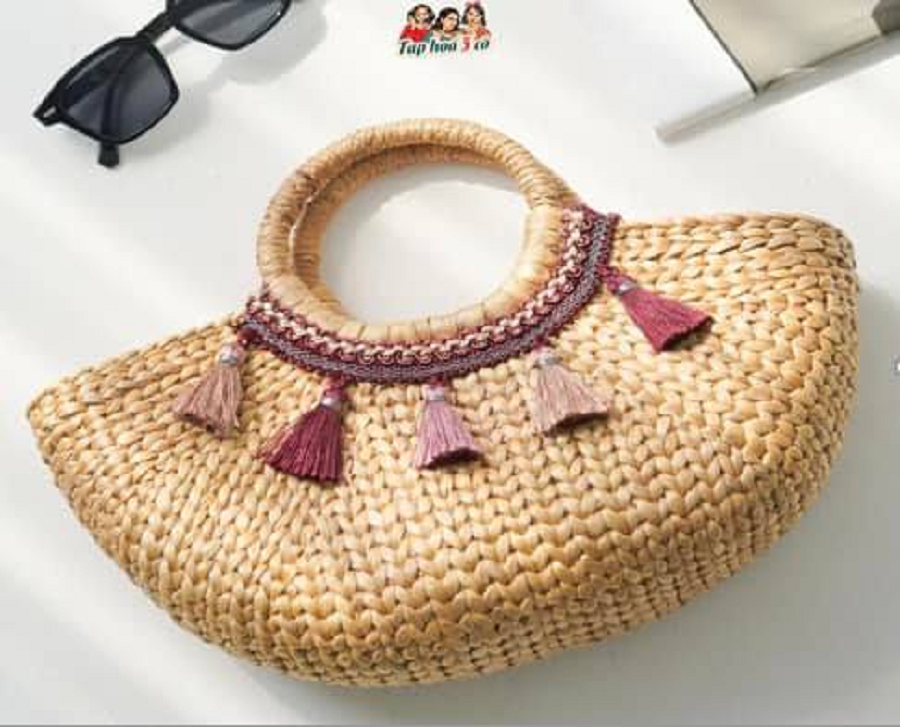 Water Hyacinth Bag with Diagonal Strap 1