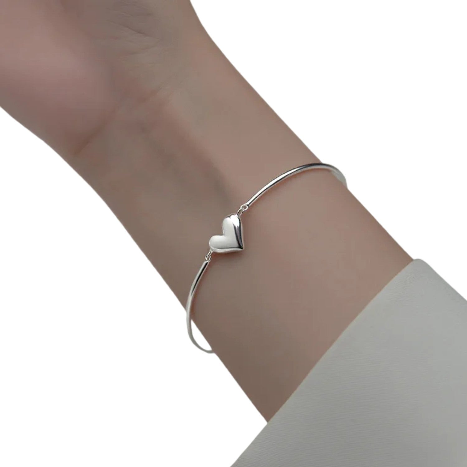 Women's Heart-Shaped Bracelet Handcrafted 925 Sterling Silver